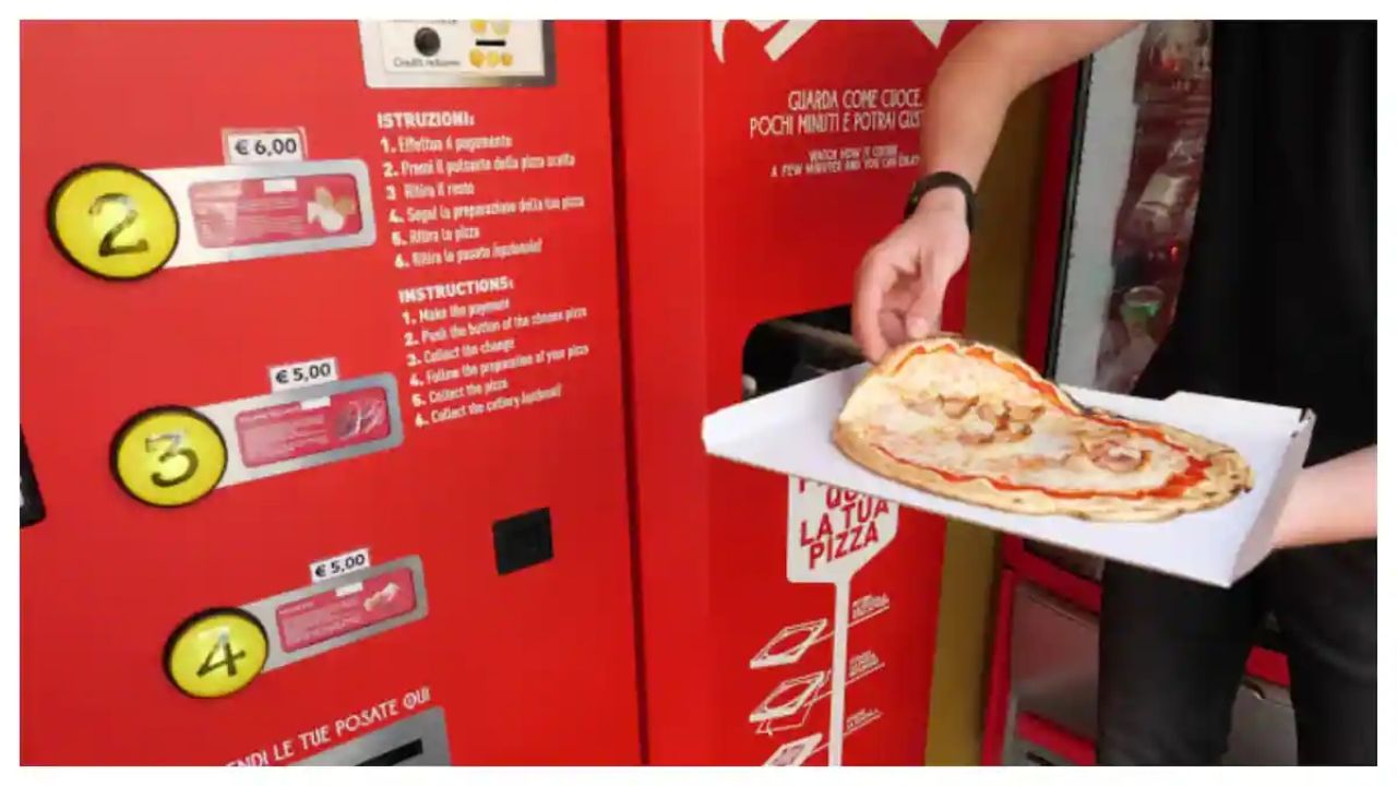 Usthadian Academy / Chandigarh Unveils North India’s First ‘Pizza ATM’